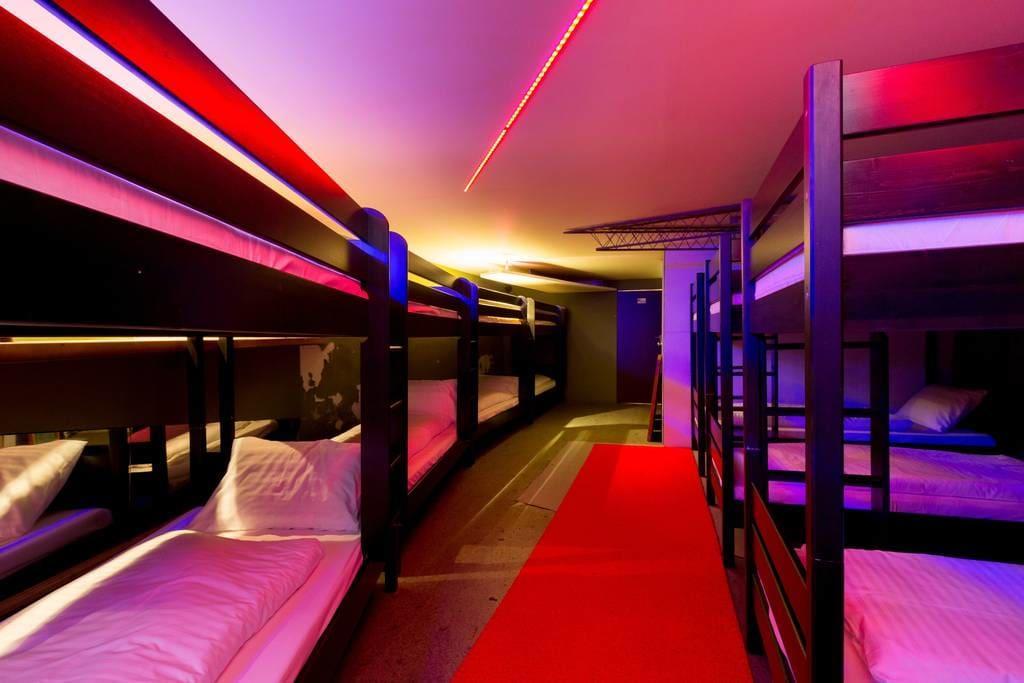 The Bachelor Bar - Bunker | Private Club Budapeste Exterior foto