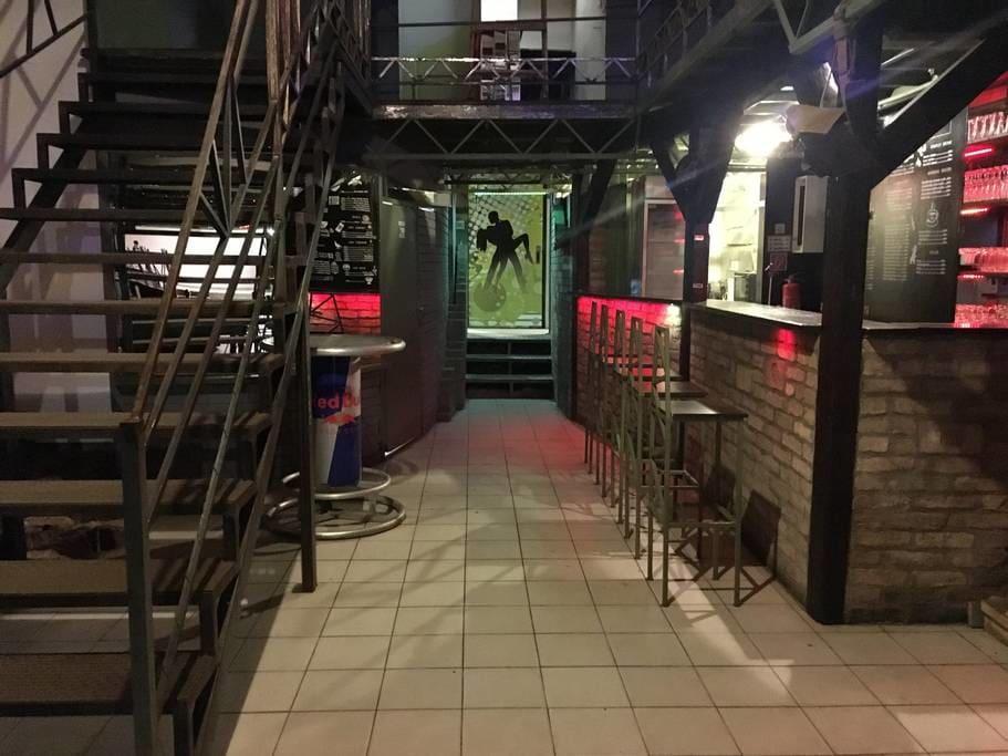 The Bachelor Bar - Bunker | Private Club Budapeste Exterior foto
